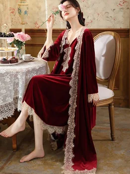 Elegantno Sleepwear Čipke Proti-Vrat Žametno Obleko Noč Halje za Ženske Dveh Kosov Jeseni, Pozimi More Letnik Princesa Nightgowns